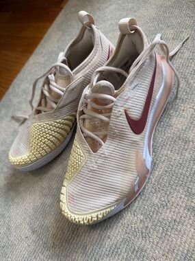 NIKE COURT REACT VAPOR NXT Women's Hard Court Tennis Shoes Size 6 EXCELLENT
